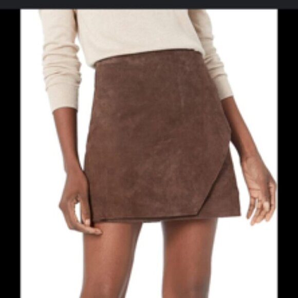 BLANK NYC Chocolate Souffle Brown 100% Suede Leather Wrap Mini Skirt Sz 26 - Picture 2 of 13